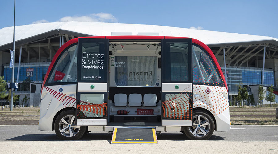 a5e99ac3-navya-integre-deux-navettes-autonomes-deservant-le-stade-de-l-olympique-lyonnais